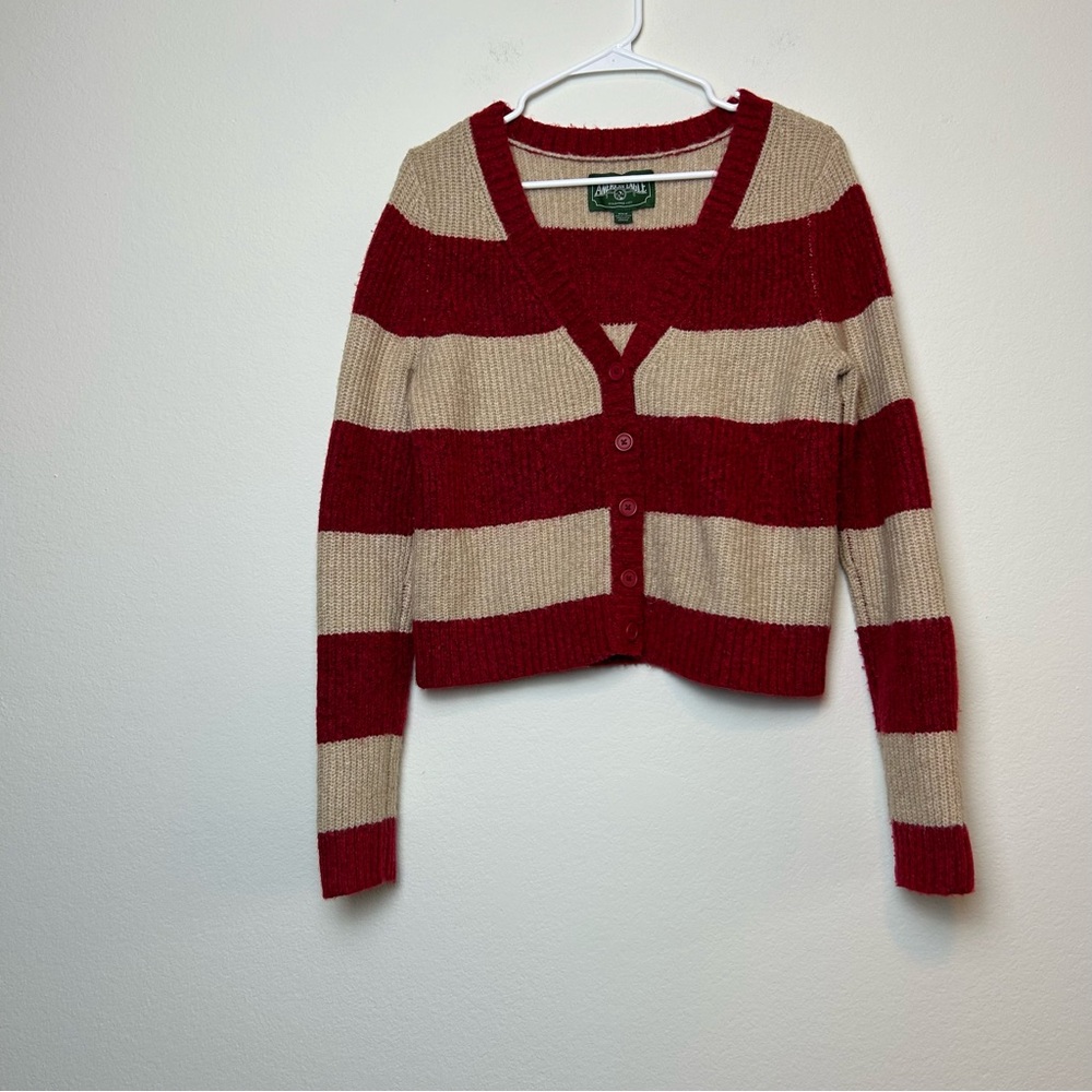 American Eagle Cardigan Women’s Medium Chunky Ribbed Preppy Normcore Collegiate